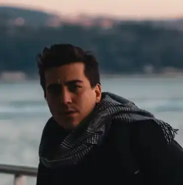 Hikmet Karagöz